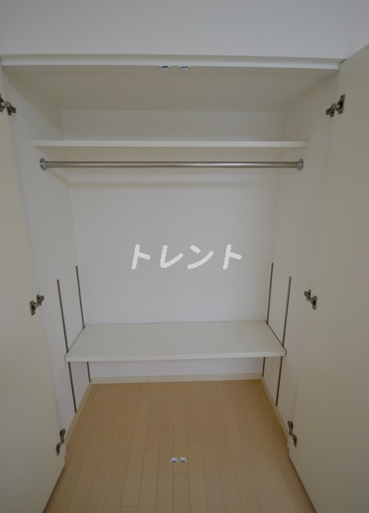 コンフォリア新宿御苑Ⅰ-504