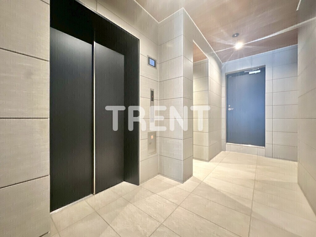 コンフォリアリヴ北新宿-504