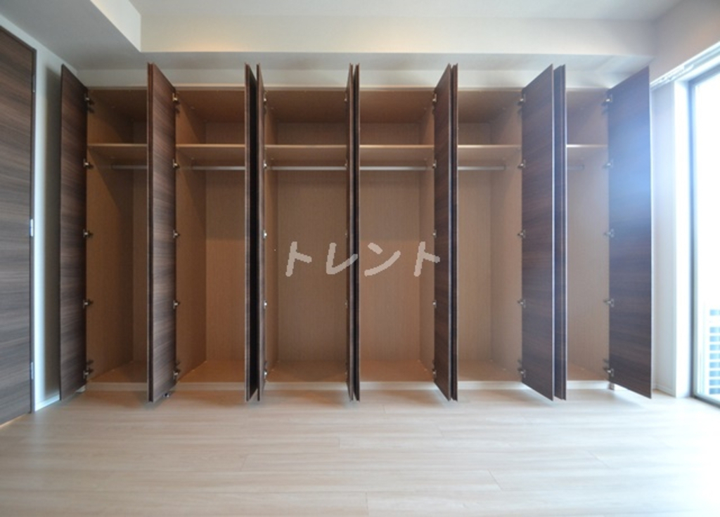 コンフォリア新宿イーストサイドタワー-713