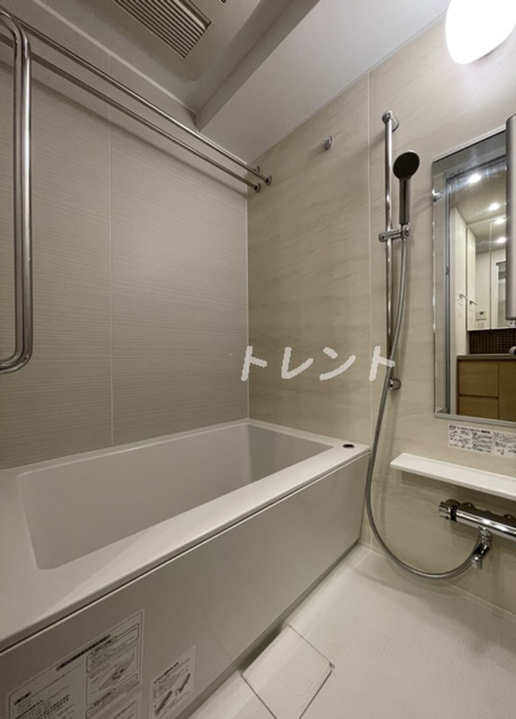 コンフォリア新宿イーストサイドタワー-1103