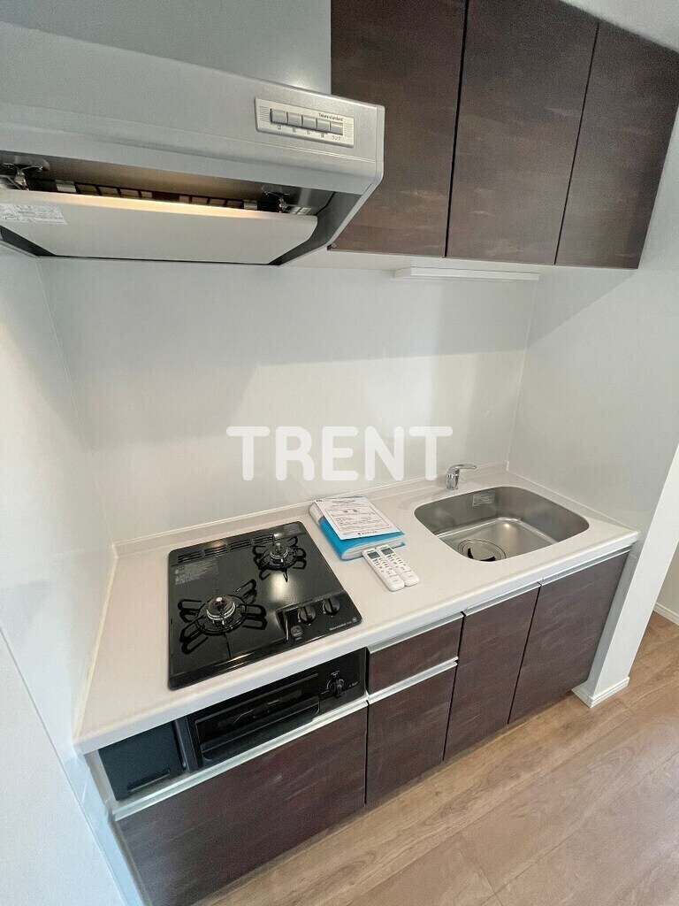 スクエア市谷河田町ヒルサイド-302