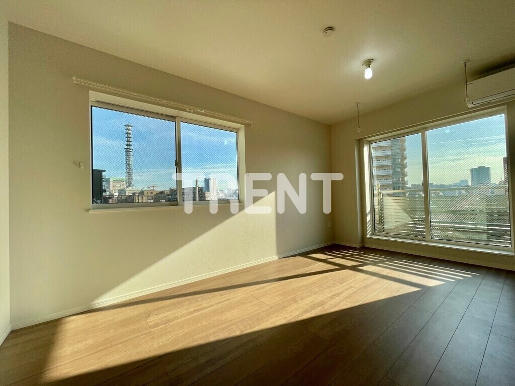 スクエア市谷河田町ヒルサイド-302