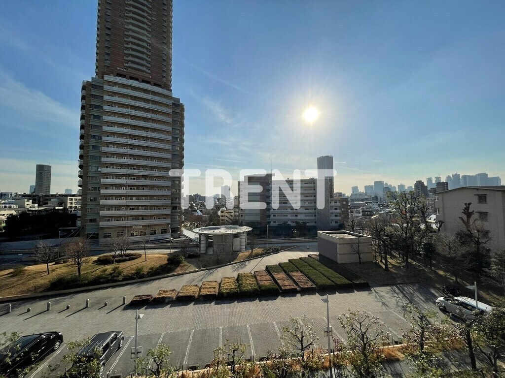 スクエア市谷河田町ヒルサイド-302