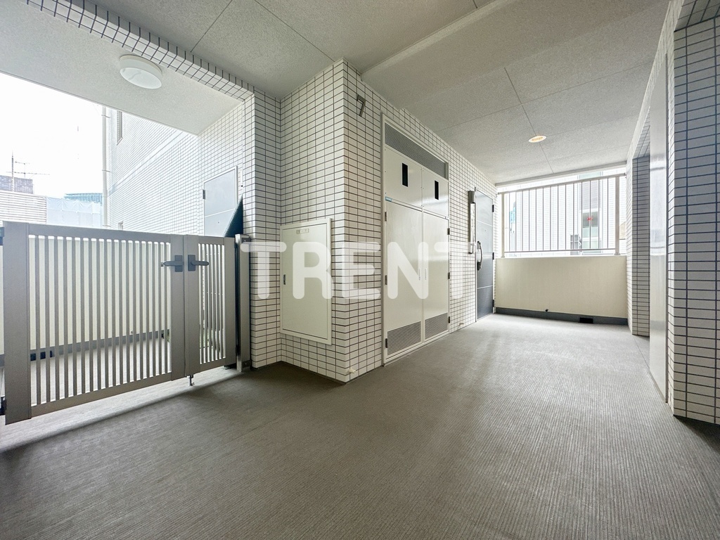 コンフォリア神田神保町-902