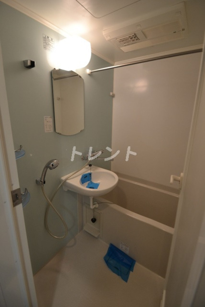 ルーブル神楽坂参番館-305