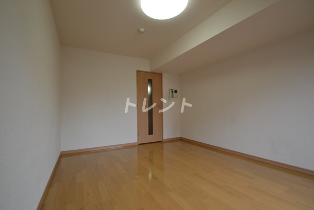 ルーブル神楽坂参番館-305