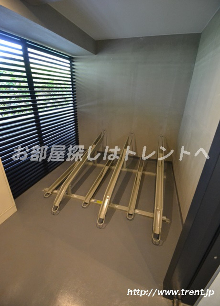 ソレーユ四谷三丁目-502