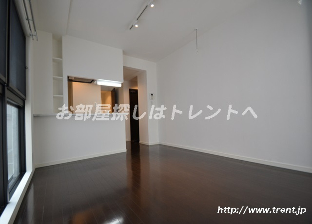 ソレーユ四谷三丁目-502