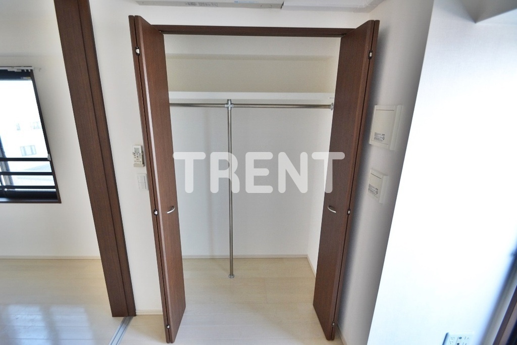 アベニール渋谷本町-1005