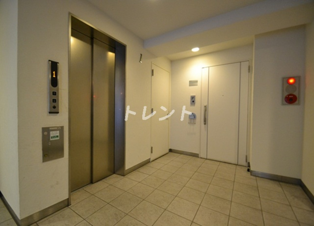 HF中野坂上レジデンス-302