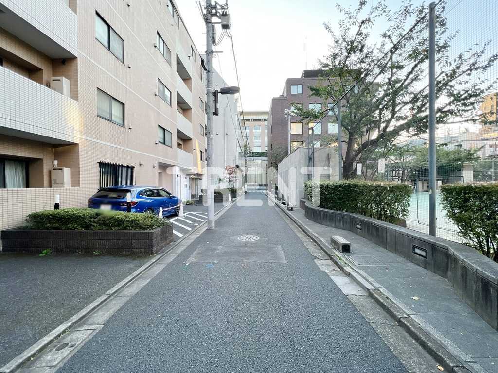 デュオスカーラ麹町-303