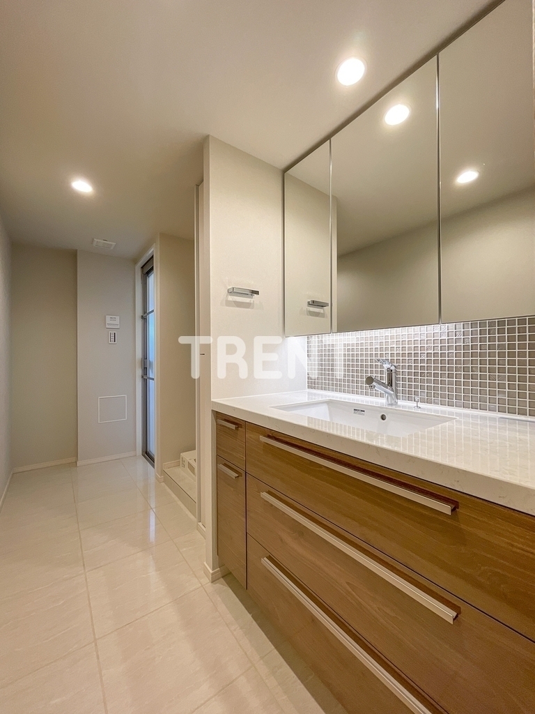 パークホームズ本郷三丁目-303