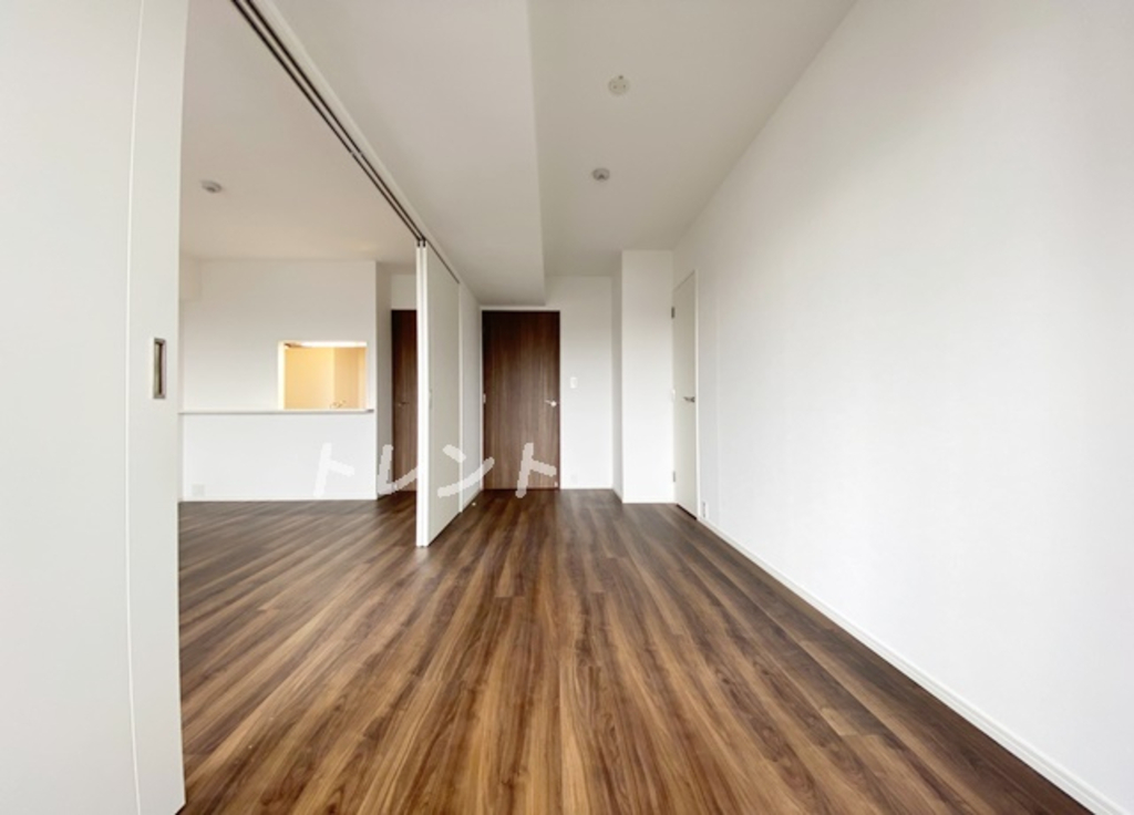 プリューム中野坂上-402