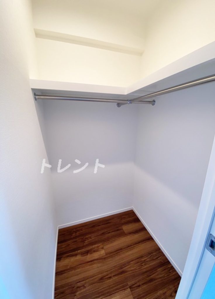 プリューム中野坂上-402