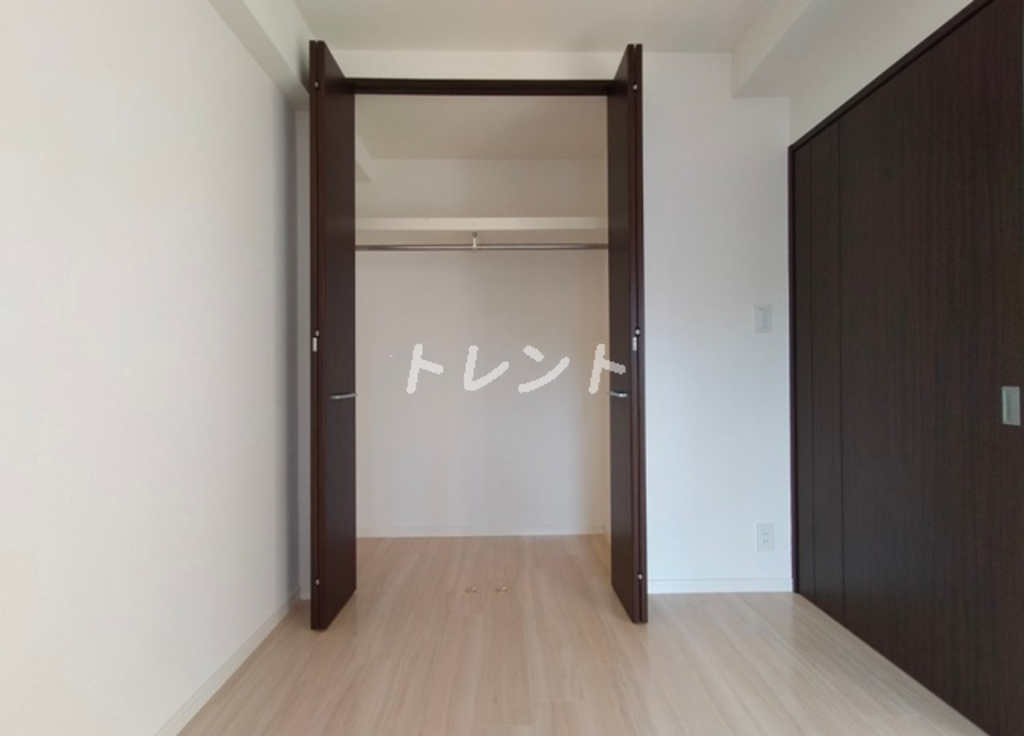 HF西新宿レジデンスEAST-302