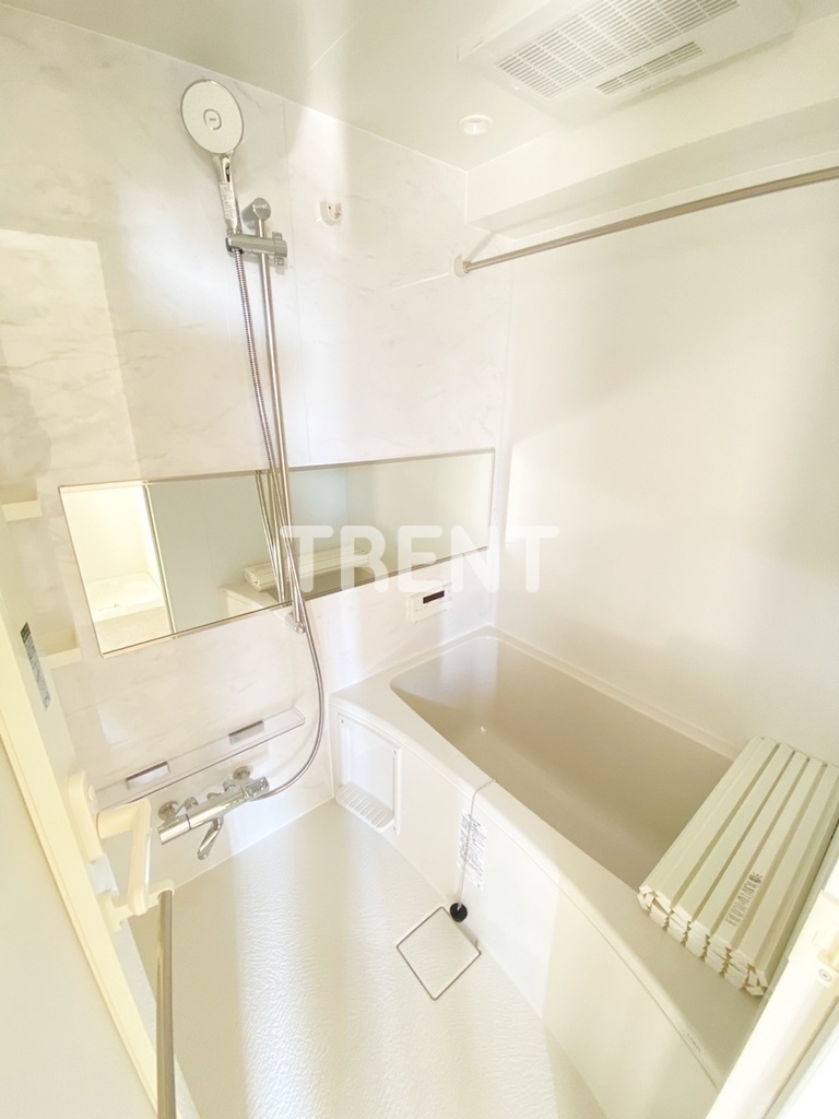 リヴシティ初台-801