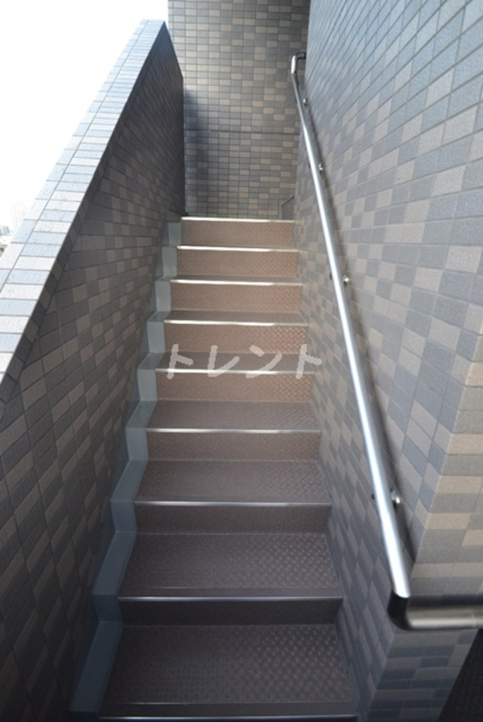 ルーブル市ヶ谷-201