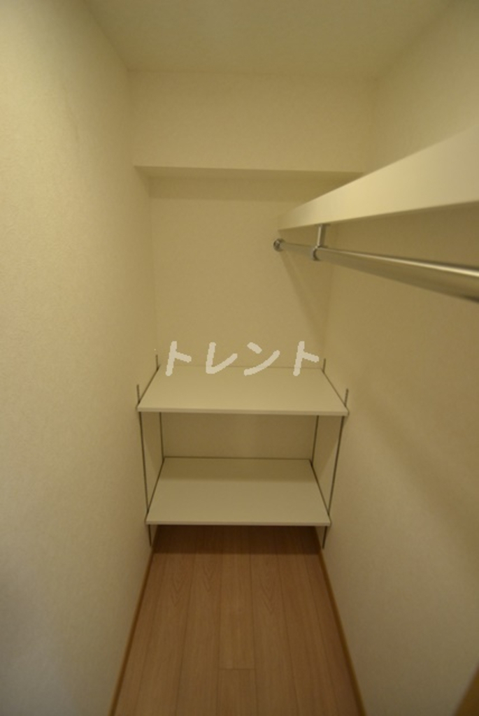 ルーブル市ヶ谷-201