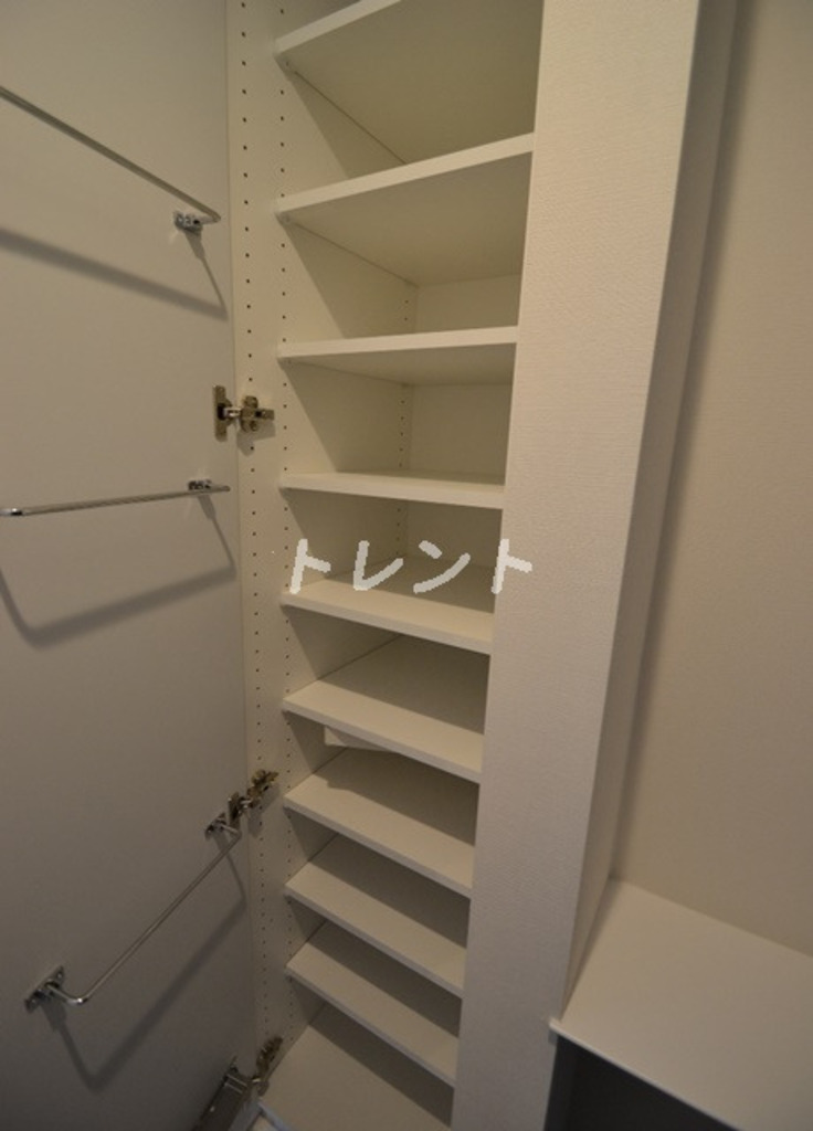 エスタート新宿-503