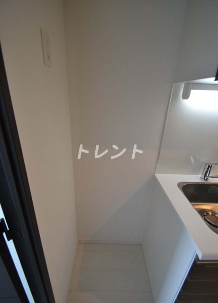 エスタート新宿-503