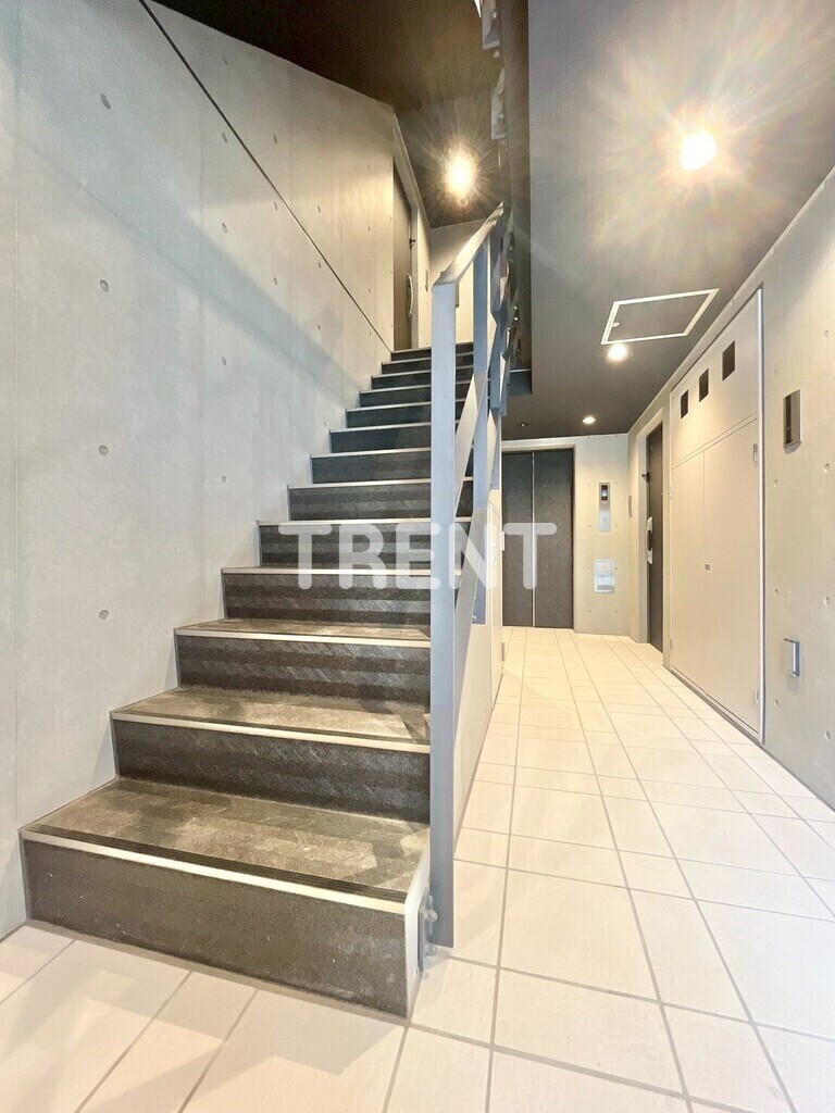 ウェルスクエア西新宿五丁目-502