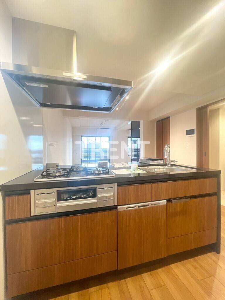 ラヴィエール千駄ヶ谷プレミアムレジデンス-404