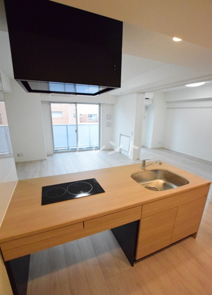 ミリアレジデンス浅草橋Ⅲ-608