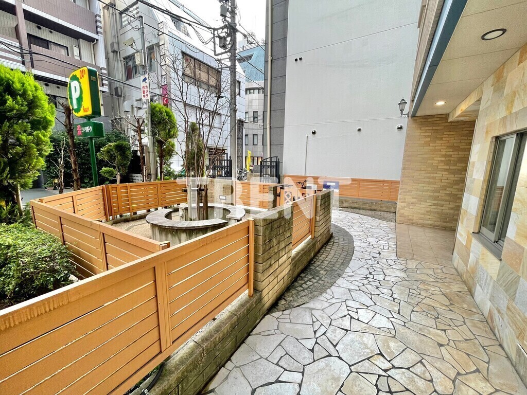 レジディア新宿御苑-401