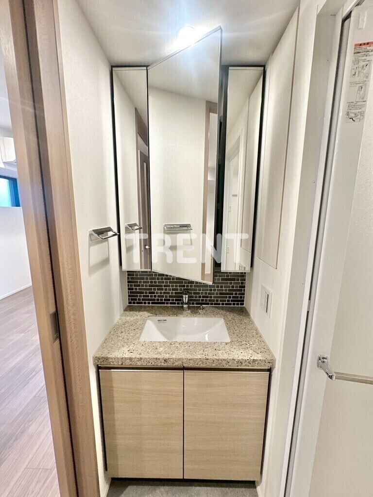 ザパークハビオ代々木-401