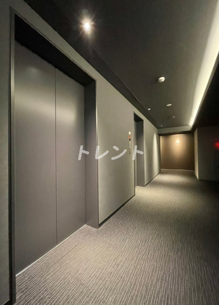 フロンティア新宿タワー-715