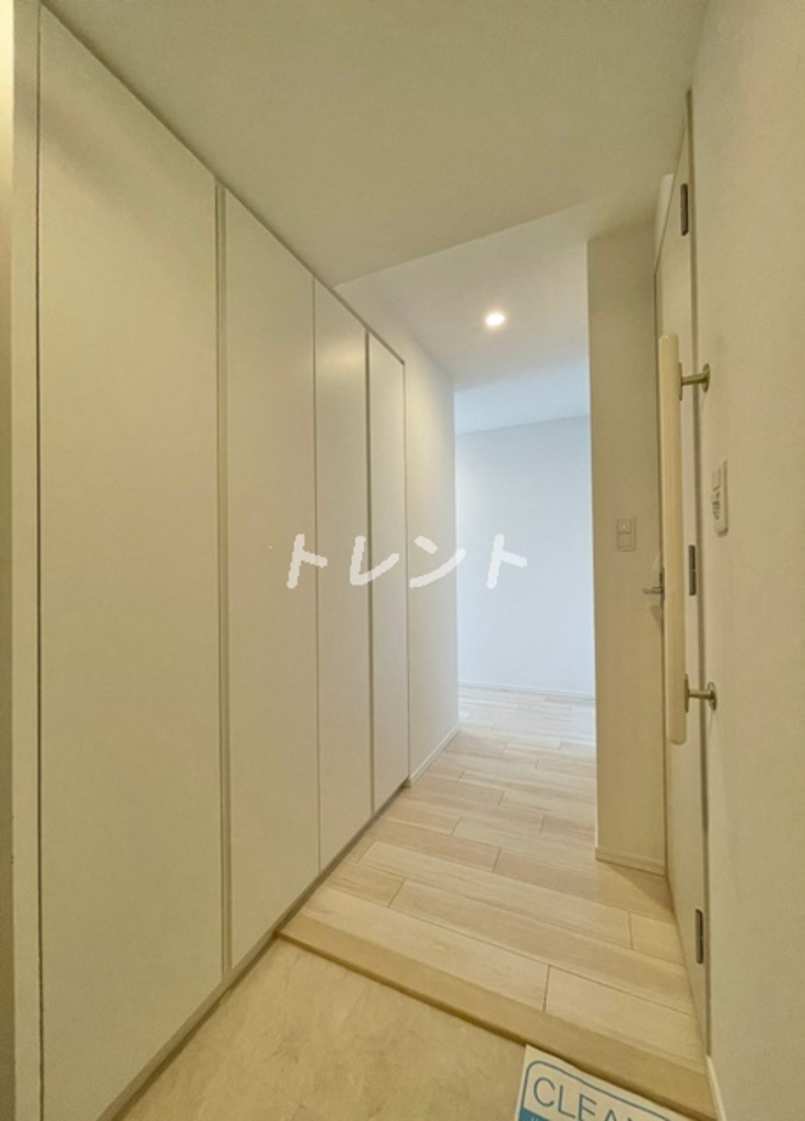 フロンティア新宿タワー-715