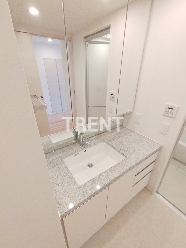 ザパークハウス西新宿タワー60-1407