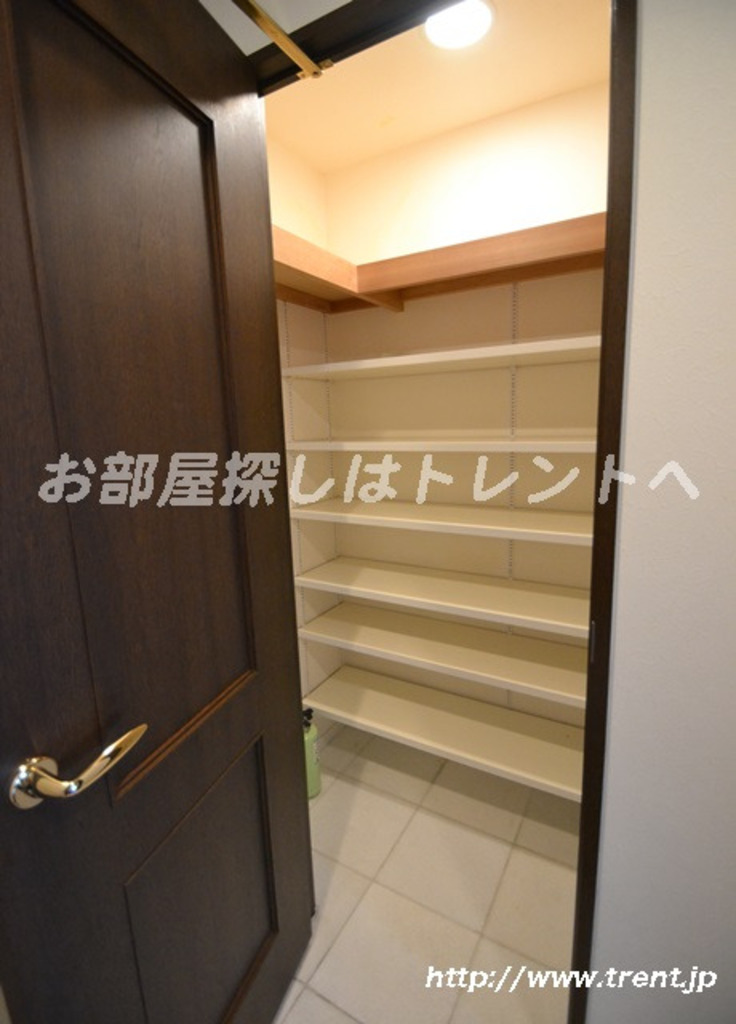 ファミールスクエア中野坂上-315