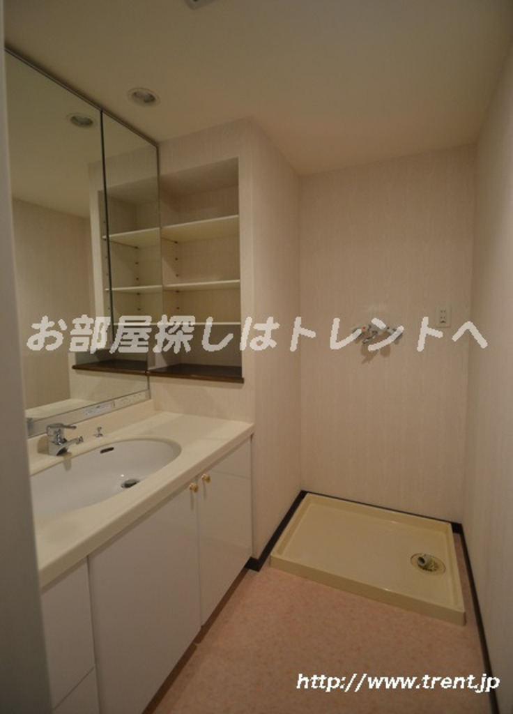 ファミールスクエア中野坂上-315