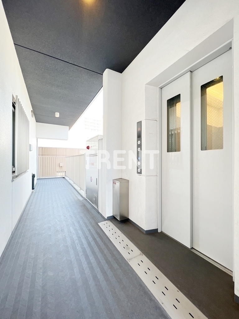 レジディア神田淡路町-703