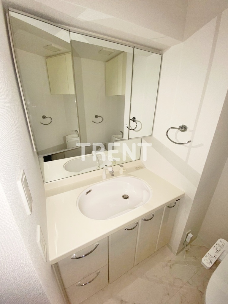 デュオスカーラ新宿Ⅱ-1002