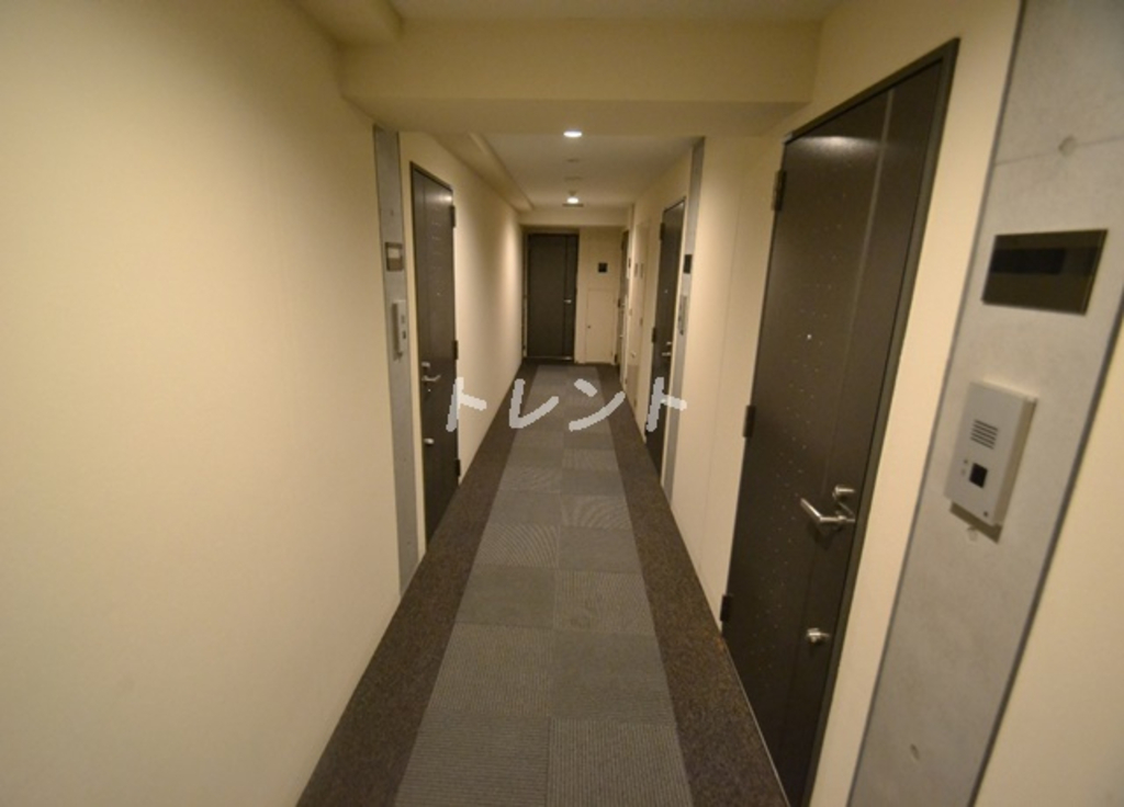 アヴニール元代々木-602