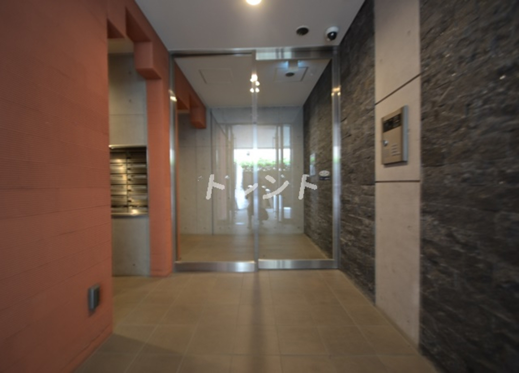 アヴニール元代々木-602