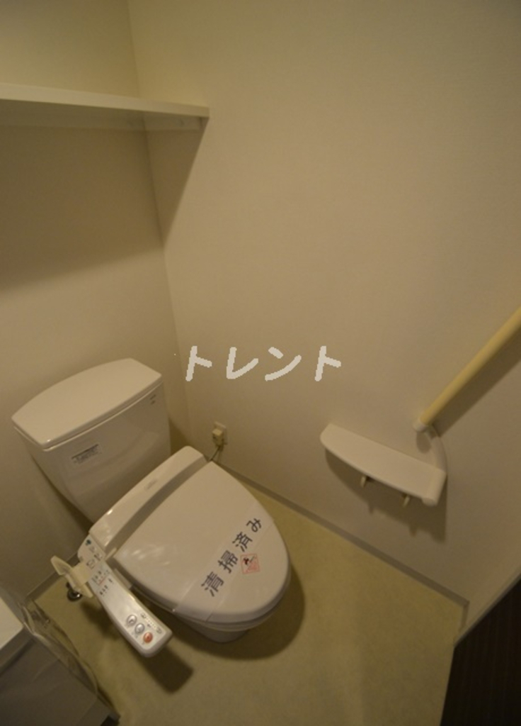 アヴニール元代々木-602