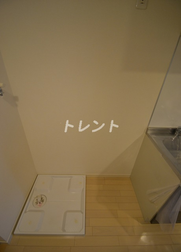 アヴニール元代々木-602