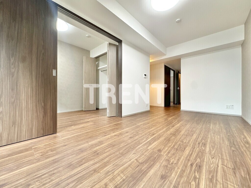 ザグラヴィティ新宿-303