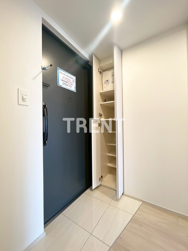 コンフォリアリヴ渋谷本町-403