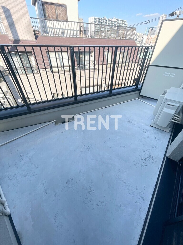 コンフォリアリヴ渋谷本町-403