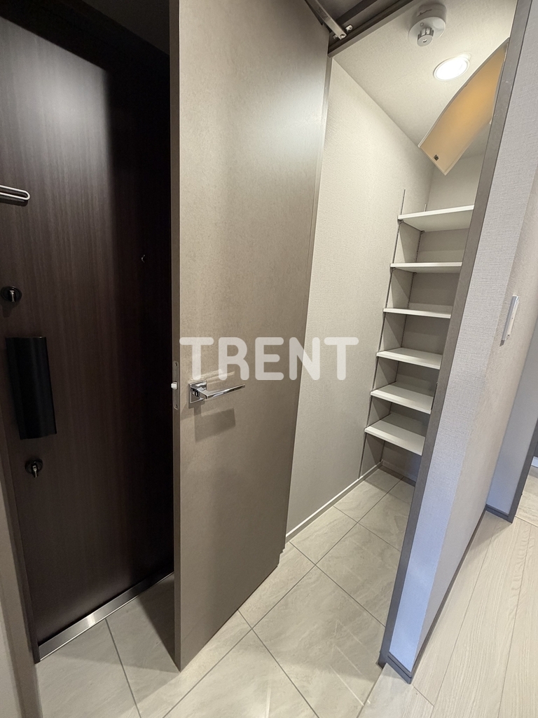 コンポジット早稲田鶴巻町-401