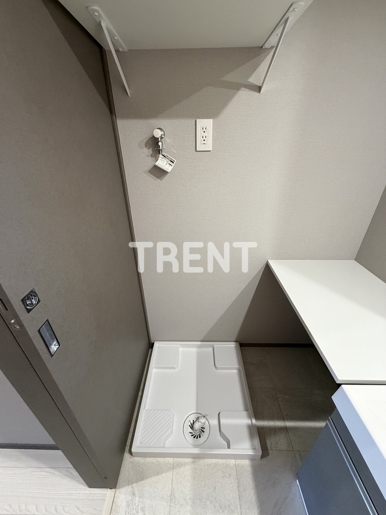 コンポジット早稲田鶴巻町-401