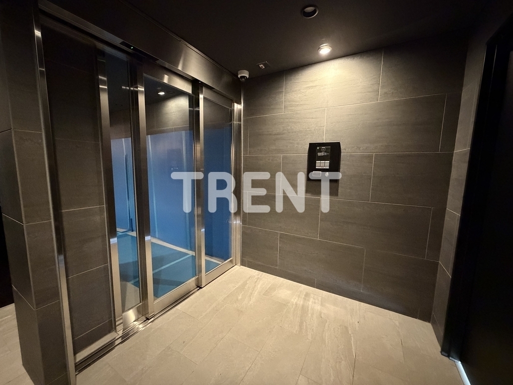 コンポジット早稲田鶴巻町-401