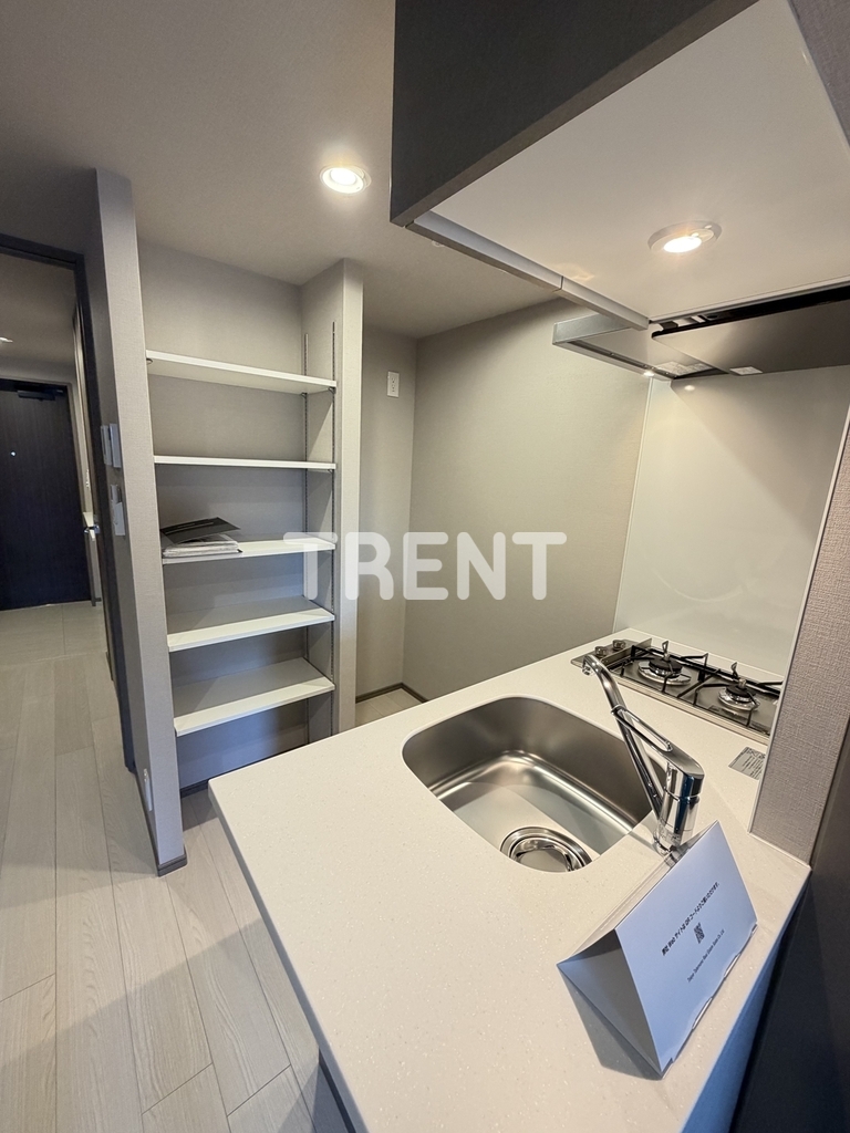 コンポジット早稲田鶴巻町-402