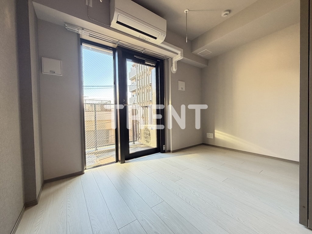 コンポジット早稲田鶴巻町-403