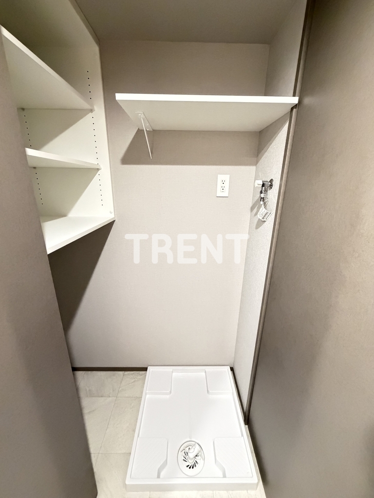 コンポジット早稲田鶴巻町-404