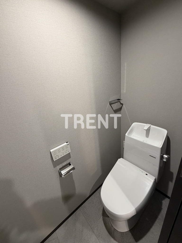 コンポジット早稲田鶴巻町-502